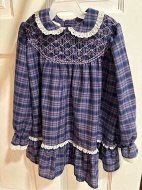 Polly Flinders Vintage Girls Long Sleeve Dress - 3T Hand Smocked Peter Pan Lace